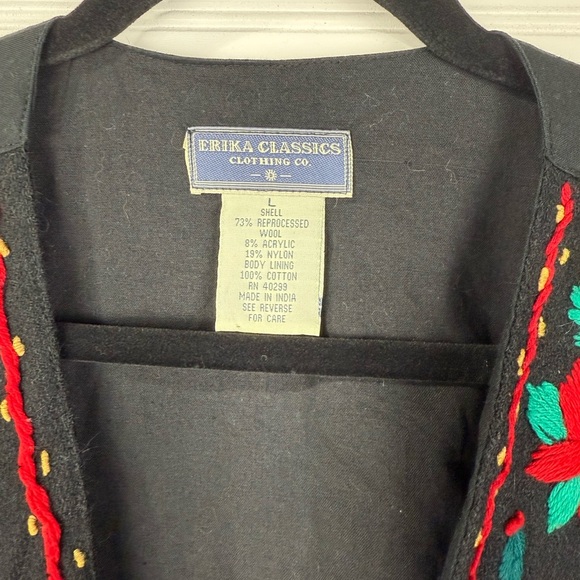 Vintage Erika Classics Clothing Co. Christmas Poinsettia Vest. Size Large. - Picture 6 of 7
